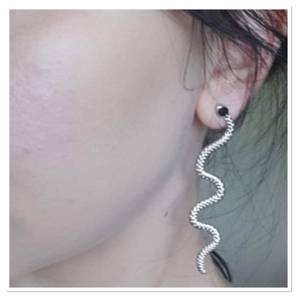 Jewelry - Silver Snake Dangle Earrings